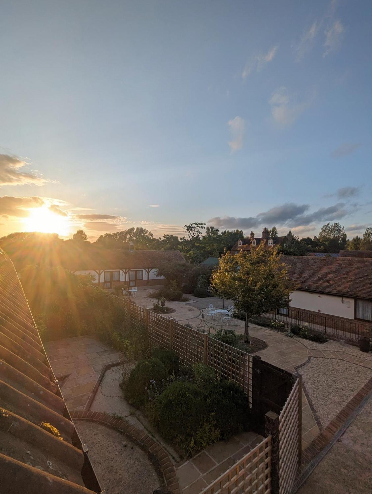 Kingfisher Barn B&B 阿宾登 外观 照片